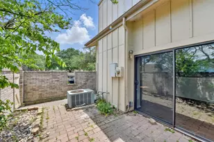 3126 Windchase Blvd, Houston, TX 77082 - Photo 31
