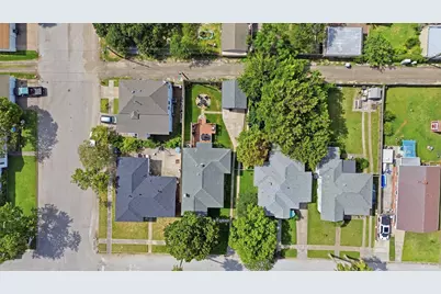 4524 Avenue O 1/2, Galveston, TX 77551 - Photo 35