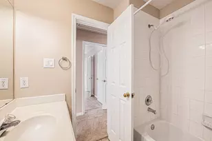 2710 Grants Lake Blvd, Sugar Land, TX 77479 - Photo 21
