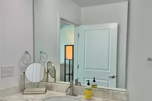 5925 Almeda Rd, Houston, TX 77004 - Photo 9