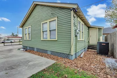 404 E 29th Street, Houston, TX 77008 - Photo 9