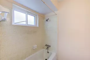 5711 Weeping Willow Rd, Houston, TX 77092 - Photo 17