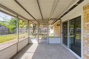 5711 Weeping Willow Rd, Houston, TX 77092 - Photo 29