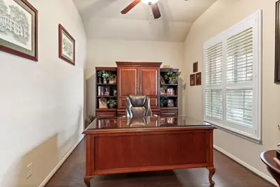 18122 Millau Viaduct Way, Houston, TX 77044 - Photo 17