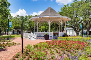 2820 Ravine Bluffs Ct, League City, TX 77573 - Photo 21