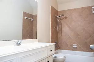 8855 Distant Woods Dr, Houston, TX 77095 - Photo 29