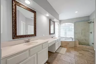 31 E Amberglow Cir, The Woodlands, TX 77381 - Photo 27