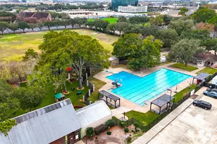 10322 Lynbrook Hollow St, Houston, TX 77042 - Photo 41