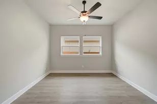 6619 Stone Ter Dr, Iowa Colony, TX 77578 - Photo 21