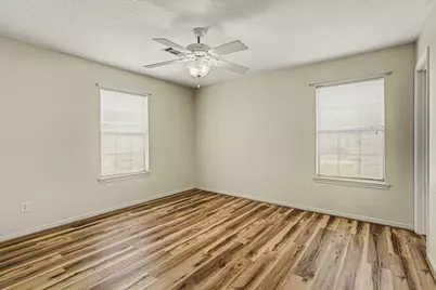 4 S Flamingo Street, La Marque, TX 77568 - Photo 19