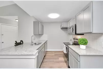 10101 S Gessner Road #811, Houston, TX 77071 - Photo 9