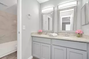 10101 S Gessner Rd, Houston, TX 77071 - Photo 25