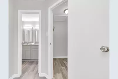 10101 S Gessner Road #811, Houston, TX 77071 - Photo 21