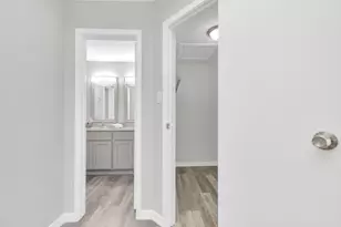 10101 S Gessner Rd, Houston, TX 77071 - Photo 21