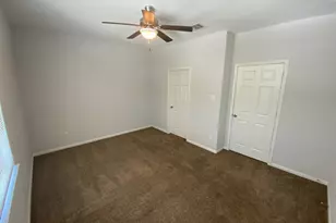 8149 Homewood Ln, Houston, TX 77028 - Photo 11