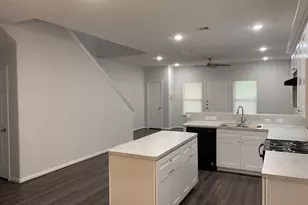 8149 Homewood Ln, Houston, TX 77028 - Photo 5