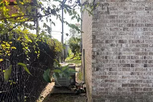 1305 Vista Rd, Pasadena, TX 77504 - Photo 11