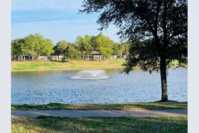 8846 Gas Light Village Drive, Houston, TX 77095 - Photo 9