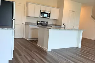 8330 Vacek Xing Wy, Richmond, TX 77469 - Photo 3