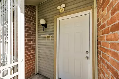 10918 Village Bend Lane #918, Houston, TX 77072 - Photo 3