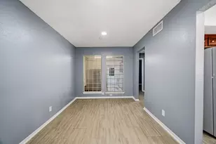 10918 Village Bend Ln, Houston, TX 77072 - Photo 19
