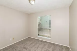 15306 Evergreen Pl Dr, Houston, TX 77083 - Photo 13