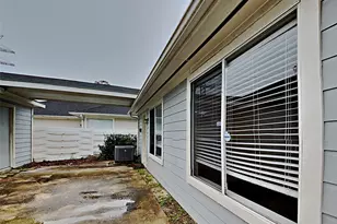 18722 Atasca Oaks Dr, Humble, TX 77346 - Photo 17