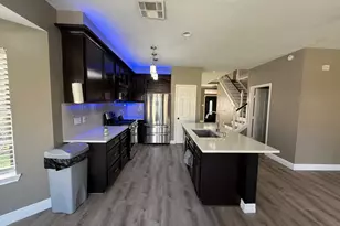 14610 Cobre Valley Dr, Houston, TX 77062 - Photo 5