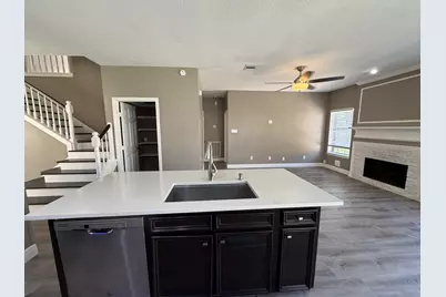 14610 Cobre Valley Drive, Houston, TX 77062 - Photo 7