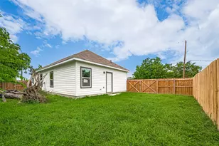 1101 Johnson St, Baytown, TX 77520 - Photo 45