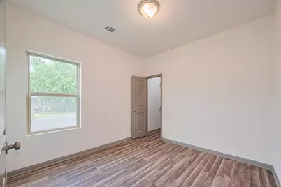 1101 Johnson Street, Baytown, TX 77520 - Photo 27