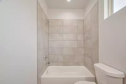 1101 Johnson Street, Baytown, TX 77520 - Photo 25