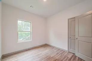 1101 Johnson St, Baytown, TX 77520 - Photo 33