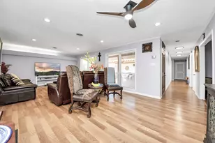 142 Wall St, Cleveland, TX 77327 - Photo 13