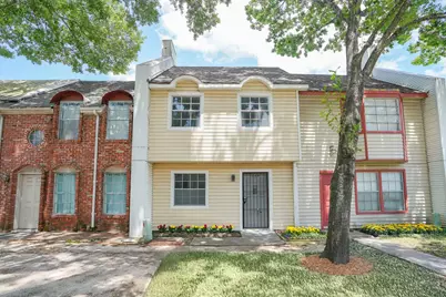 1255 Witte Road #17, Houston, TX 77055 - Photo 1