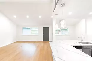 15707 Amapola Dr, Houston, TX 77083 - Photo 7