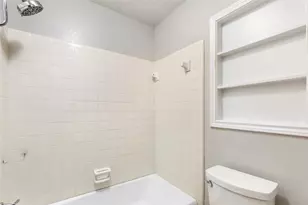 1708 17th Ave N, Texas City, TX 77590 - Photo 13