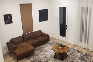 5113 Briscoe St, Houston, TX 77033 - Photo 5