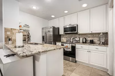 800 Country Place Drive #608, Houston, TX 77079 - Photo 7