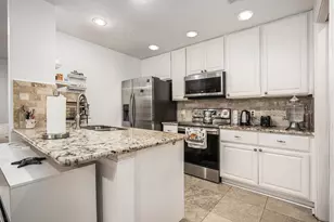 800 Country Pl Dr, Houston, TX 77079 - Photo 7