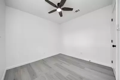 6314 Silver Chalice Drive, Houston, TX 77088 - Photo 37