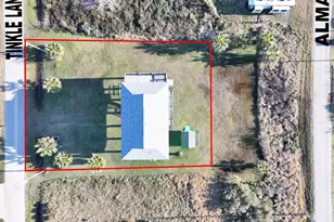 911 S Tinkle Ln, Crystal Beach, TX 77650 - Photo 3