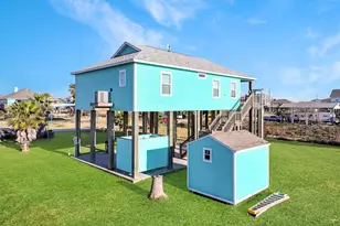 911 S Tinkle Ln, Crystal Beach, TX 77650 - Photo 35