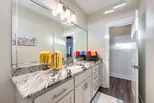911 S Tinkle Ln, Crystal Beach, TX 77650 - Photo 15