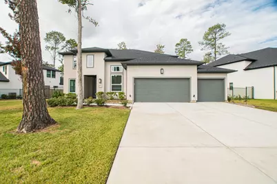 11 Mariposa Woods Drive, Tomball, TX 77375 - Photo 1