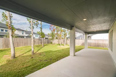 11 Mariposa Woods Drive, Tomball, TX 77375 - Photo 47