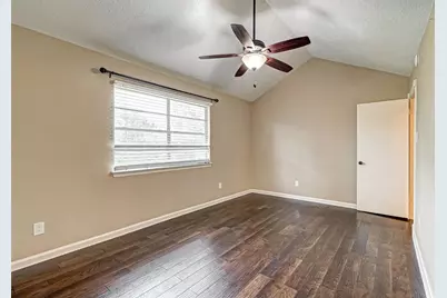 3915 Stovepipe Lane, Sugar Land, TX 77479 - Photo 13