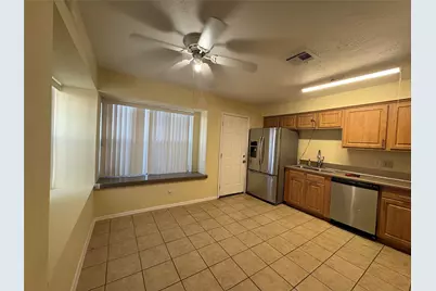 12859 Clarewood Drive, Houston, TX 77072 - Photo 23