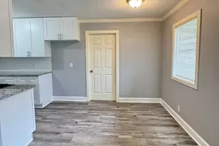 1819 Lincoln Dr, Orange, TX 77630 - Photo 9