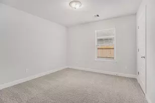 13709 Sabine Lk Dr, Texas City, TX 77568 - Photo 11